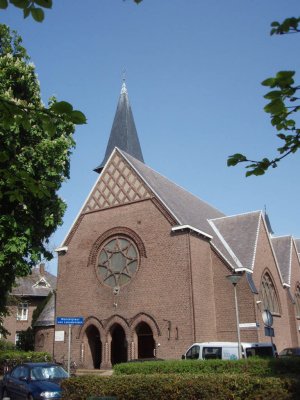 Hillegom, RK st Jozefkerk 2, 2008.jpg