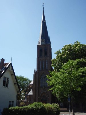 Katwijk aan de Rijn, RK kerk, 2008.jpg