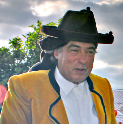 2008