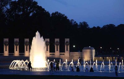 Fountains at the WWII memorial