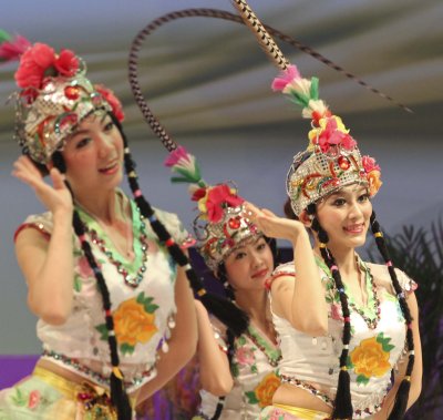 dancers from chengdu, 2010