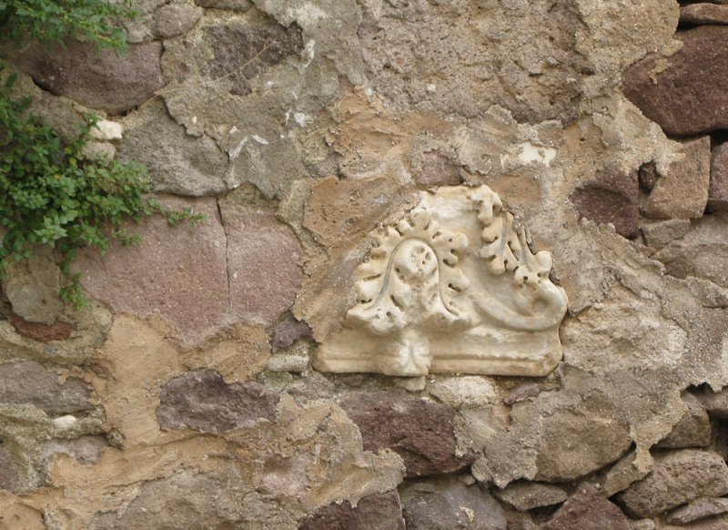 Molivos, use of part of an old ruin!.jpg
