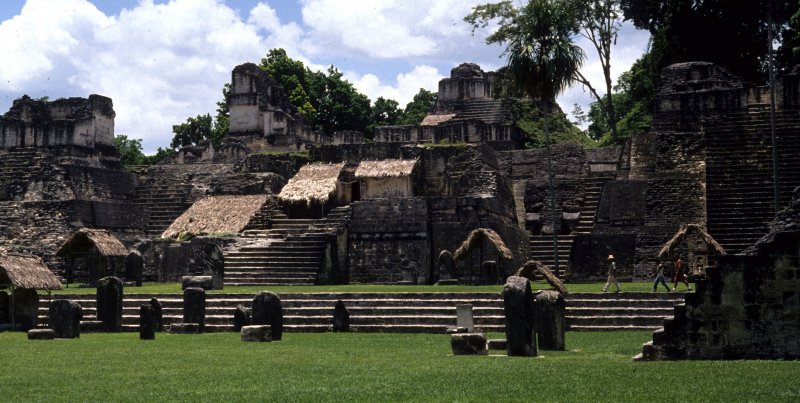 GUATEMALA - TIKAL - MAIN COURT E.jpg