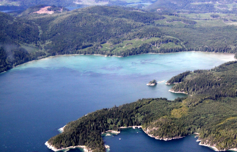 KNIGHTS INLET BRITISH COLUMBIA - FLOAT PLANE RIDE TO SAILCONE LODGE MINSTREL ISLAND (12).JPG