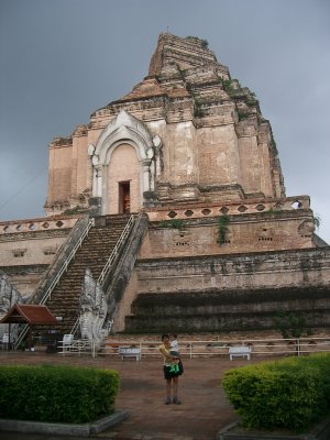 CHIANG MAI - WAT JEDI LUANG - 2004 (4).JPG