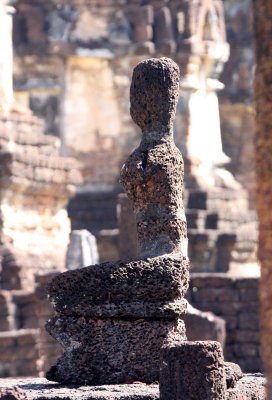 SI SATCHANALIA - WAT CHEDI CHET THAEW - CHRISTMAS IN THAILAND TRIP 2008 (28).JPG