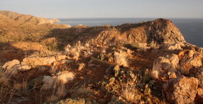 ISLA SANTA CATALINA BAJA MEXIO - VIEWS OF THE WEST SIDE OF THE ISLAND.JPG