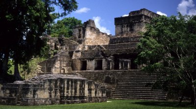 GUATEMALA - TIKAL - MAIN COURT A.jpg