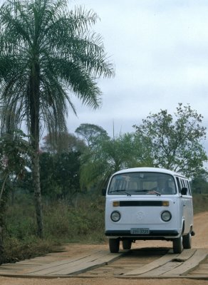 PANTANAL - 1997 1962 VW VAN.jpg