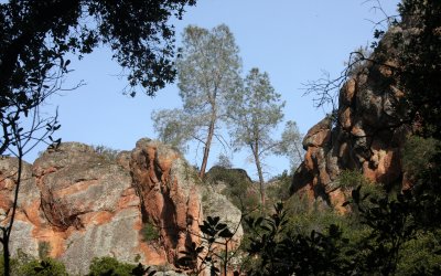 PINNACLES NATIONAL MONUMENT CALIFORNIA - VIEWS OF THE REGION (7).JPG