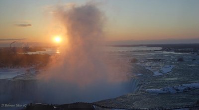 Niagara Falls at dawn.jpg