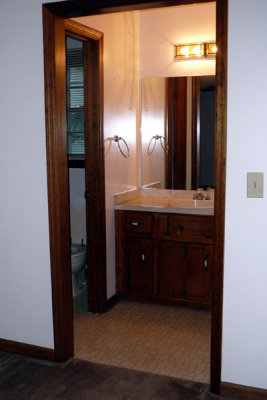 dressing area.jpg