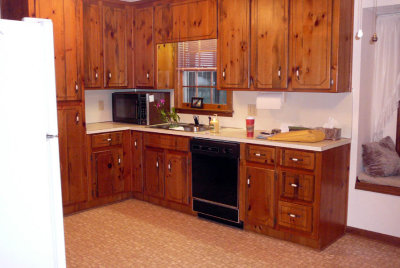 kitchen 2.jpg