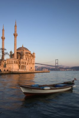 Mecidiye Mosque-Istanbul.jpg