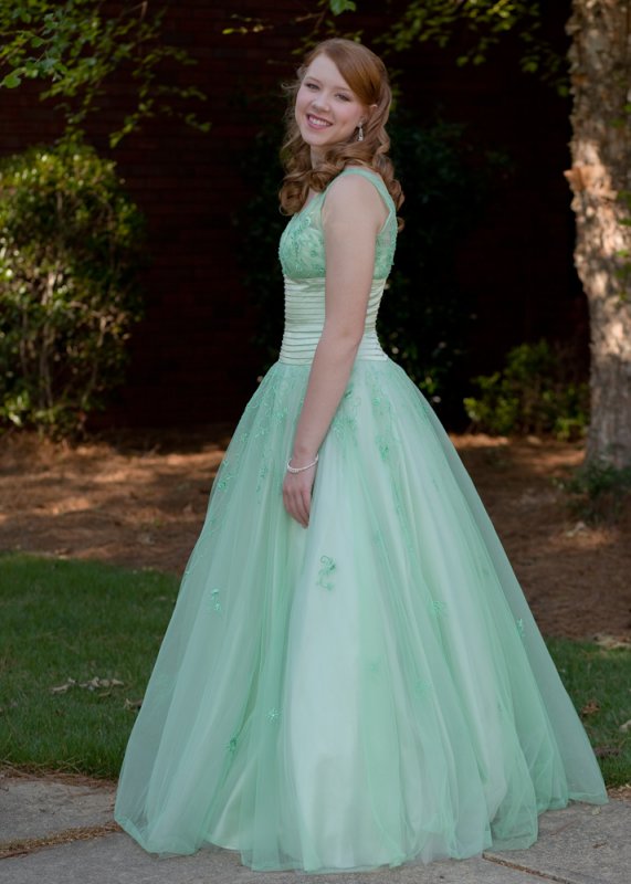 2010 Prom 5x7 web-8425.jpg