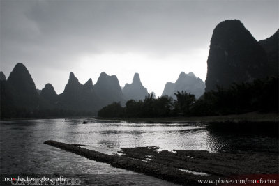 Guilin 桂林 - 漓江景色 Li River scenery