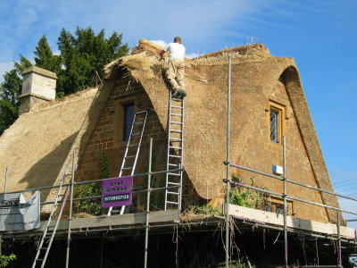 Great Tew - New thatch roof