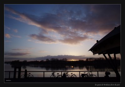 _DSF0290     .Bordeaux docks sunrise