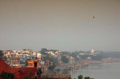 Flying a kite, Varanasi.