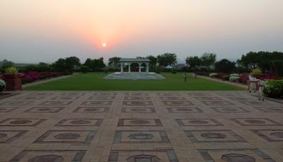 Sunset from terrace on the west side of the Umaid Bhawan, Jodphur.