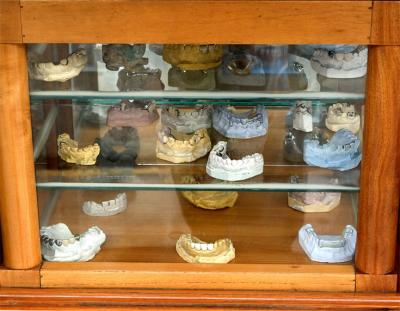 Denture shop, Oaxaca.