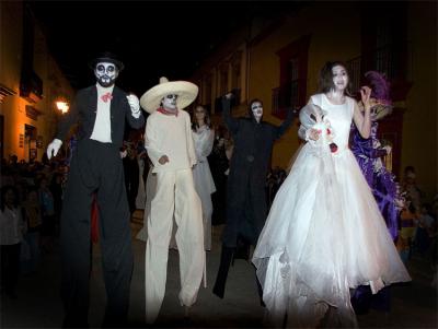 Performing arts school students on parade, Oaxaca.