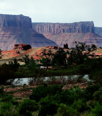 Colorado is a Giant Name ... but the River is not so Giant as the name  :-)