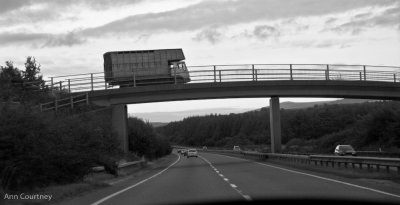 Overhead truck