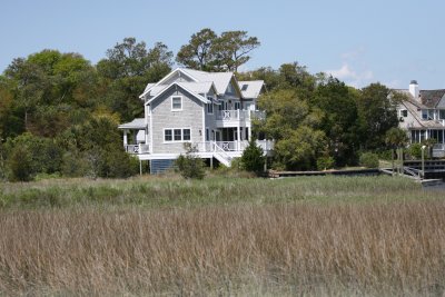 Ideal House Spot.jpg
