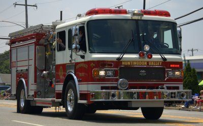 Huntingdon Valley Fire Co - Engine 8-1