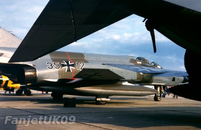 McDonnell Douglas RF-4E   35+12  German AF  Akg51