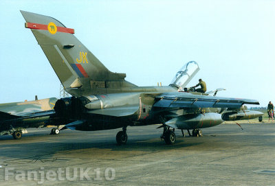 Panavia Tornado GR.1   ZA***/JK    No.27 Sqdn.