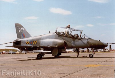 BAe Hawk T1  XX287/287    No2TWU/63 Sqdn.