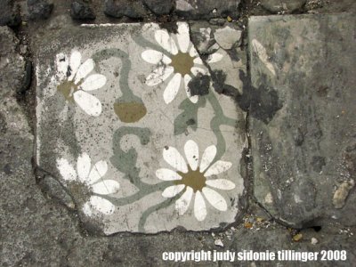 32808_antigua66_daisy tile