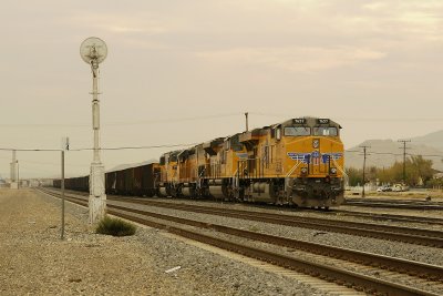 trona ccoal train.jpg