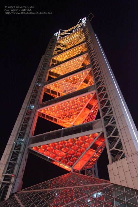 Linglong Tower  n