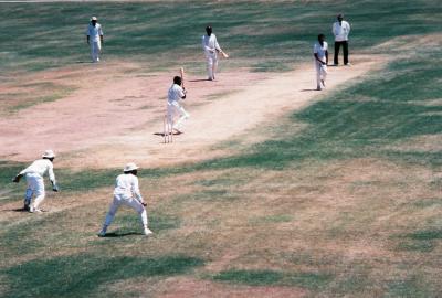 Richie Richardson square cuts to the boundary