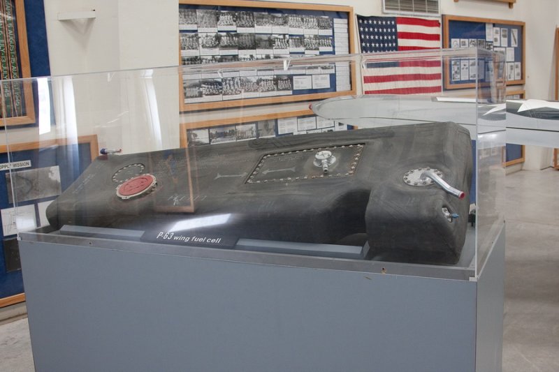 Pima Air Museum Jan 2009  (199 of 211)_resize.jpg