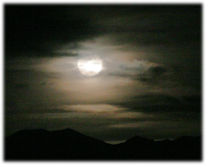 Full Moon.jpg