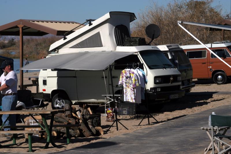 Roadhaus.jpg