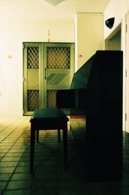 eF1020010.jpg