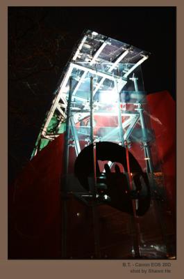 Experience Music Project (EMP) / Outside