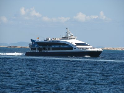 Started working between Ibiza-Formentera in early 2007.

Previously named 'Draupner', she worked between Bergen and Stavanger since 1999.