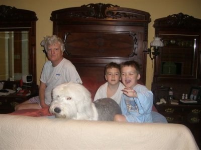 A Night With Nana and Peepop