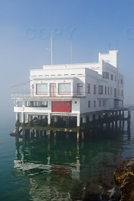 JLT20890.jpg