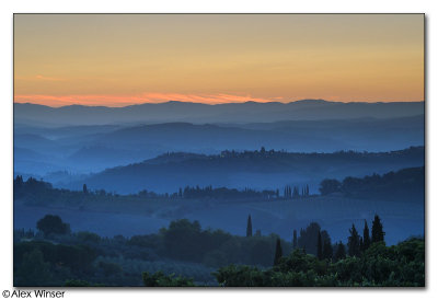 Sunrise near San Gimignano