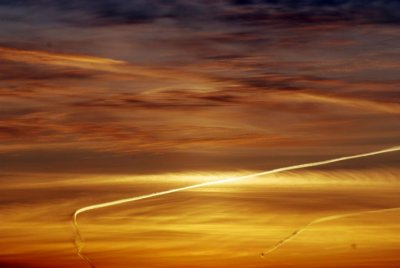 Sunset and vapour trails 01- March 16-2010.jpg