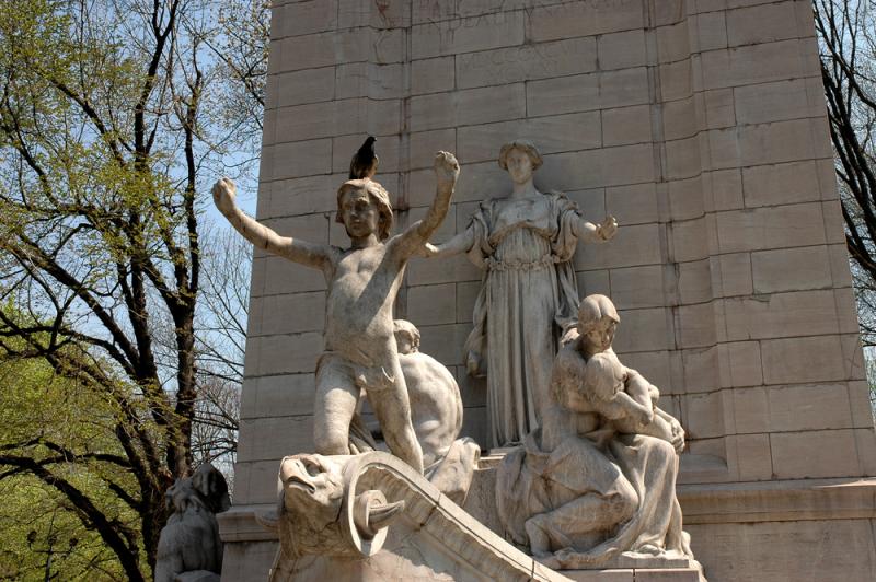 Maine Monument, Central Park