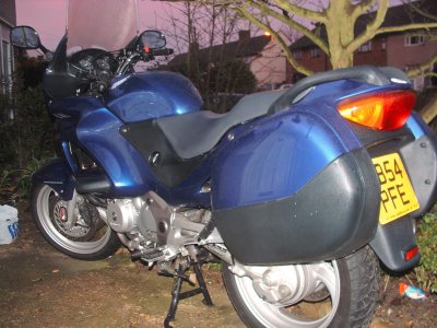 Honda NT650-V Deauville,2/2005 - 4/2006.