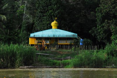 Mosque Along the Kinabatangan River